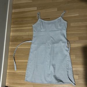 Brand new worn once Brandy mellville dress
